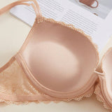 Pohodlná prémiová krajková push-up podprsenka Snug Zone s kosticemi a výstelkou pro ženy