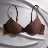 krajková podprsenka s kosticemi