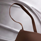 krajková podprsenka s kosticemi